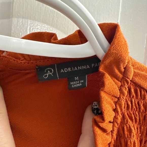 Adriannna Papell blouse - Picture 2 of 3